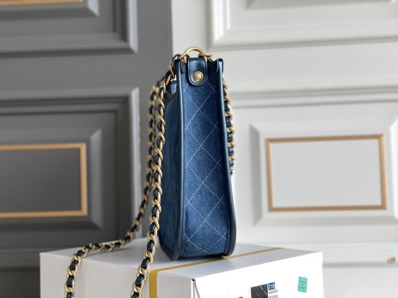 Ch**el hobo bags